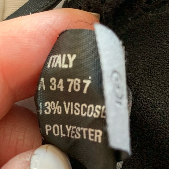 Vintage PRADA made in Italy size 44 black skirt - Picture 13 of 15